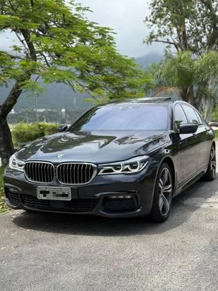 BMW 750Li 4.4 M SPORT V8 32V GASOLINA 4P AUTOMÁTICO